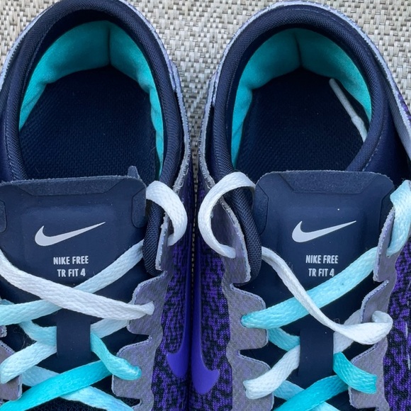 Nike Purple and Teal Women's Sneakers - Picture 3 of 6